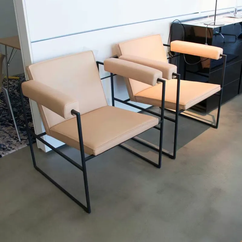 2er-Set Sessel Grace Piped 1 Leder Sahara Pure Braun Gestell Schwarz Preiswert