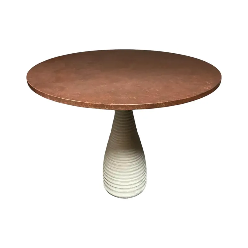 Tisch Outdoor Ron Arad Platte Rostfinish Gestell Betonspachtel Markenware
