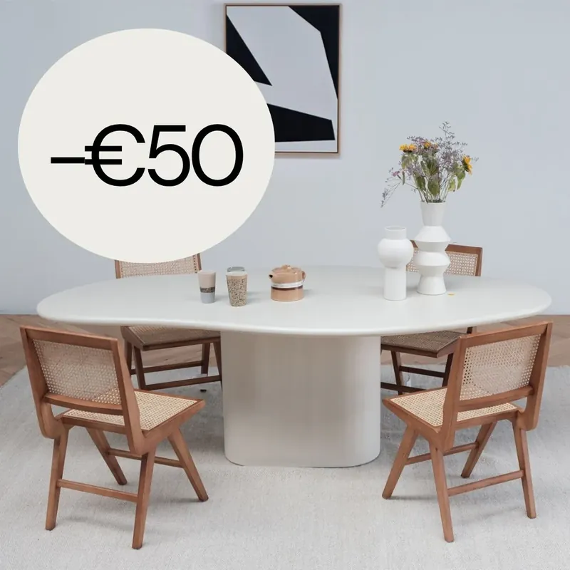 Organischer Esstisch - Cian - Betonoptik - StoneSkin - Latte Geprüft